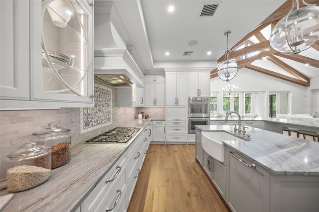 1575 EASTBROOK DRIVE, Sarasota, FL 34231