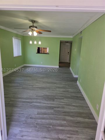 8041 Southgate Blvd H6, North Lauderdale, FL 33068