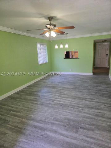 8041 Southgate Blvd H6, North Lauderdale, FL 33068