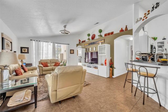 256 HERRING STREET, Davenport, FL 33897