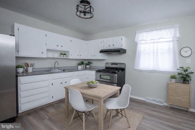 140 LEHIGH AVE, Blackwood, NJ 08012