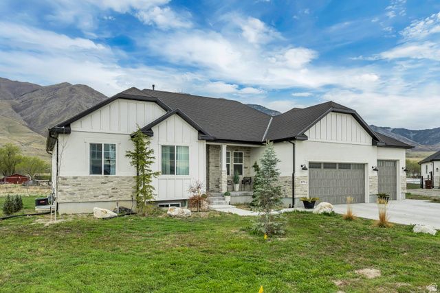 1676 E COREYS CT, Lake Point, UT 84074