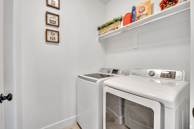 1676 E COREYS CT, Lake Point, UT 84074