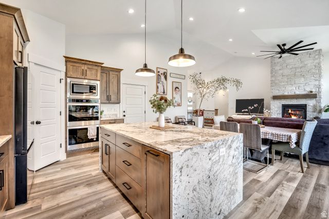 1676 E COREYS CT, Lake Point, UT 84074