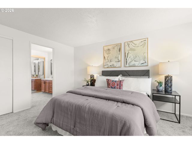 1611 Ne 113TH St 332, Vancouver, WA 98686