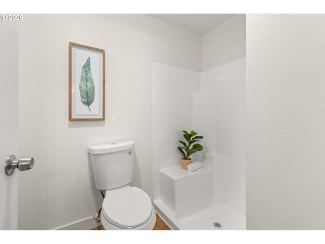 1611 Ne 113TH St 332, Vancouver, WA 98686