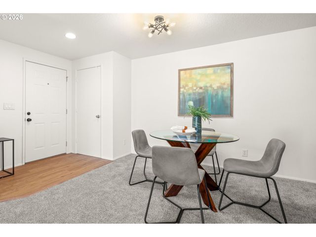 1611 Ne 113TH St 332, Vancouver, WA 98686