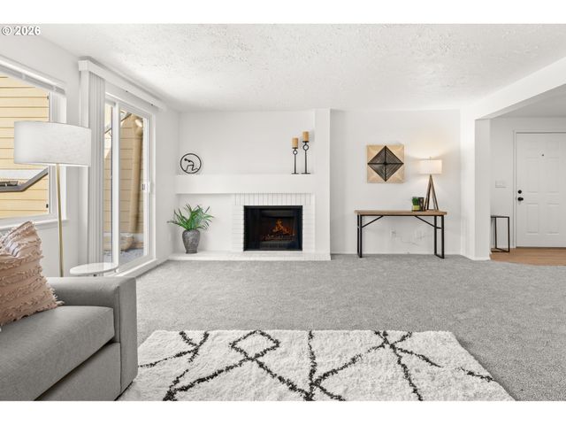 1611 Ne 113TH St 332, Vancouver, WA 98686