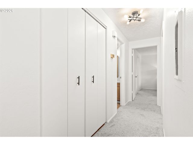 1611 Ne 113TH St 332, Vancouver, WA 98686