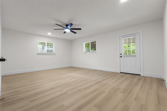 235 Softwood Drive, Duncanville, TX 75137