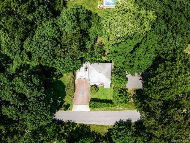 104 21st Street, Wading River, NY 11792