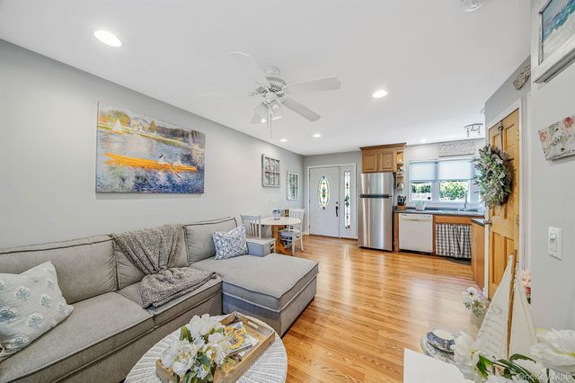 104 21st Street, Wading River, NY 11792