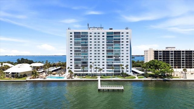 7200 SUNSHINE SKYWAY LANE S 6G, St Petersburg, FL 33711