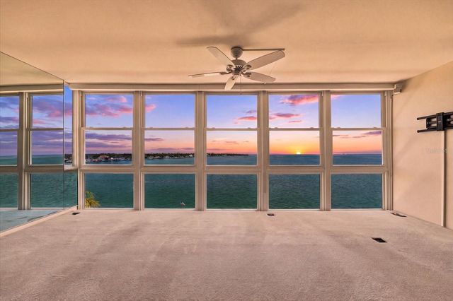 7200 SUNSHINE SKYWAY LANE S 6G, St Petersburg, FL 33711