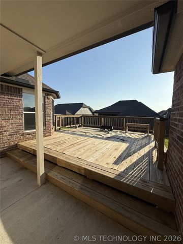 13672 S Kenosha Avenue, Glenpool, OK 74033