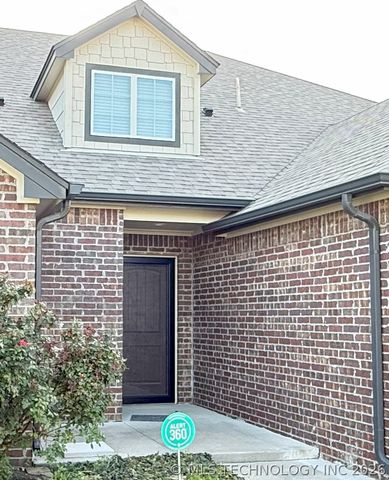 13672 S Kenosha Avenue, Glenpool, OK 74033