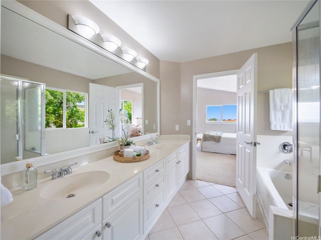 92-6044 Puapake Street, Kapolei, HI 96707