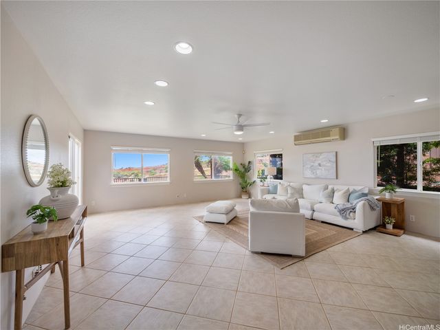 92-6044 Puapake Street, Kapolei, HI 96707