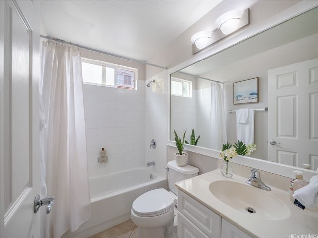 92-6044 Puapake Street, Kapolei, HI 96707