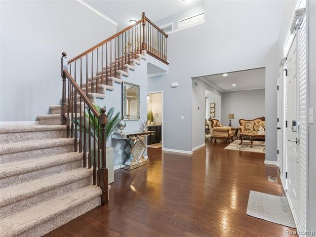 47450 Ellery Lane, Canton, MI 48187