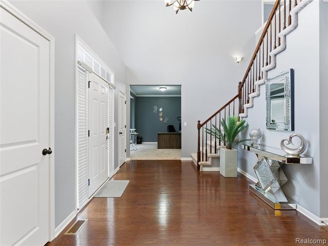 47450 Ellery Lane, Canton, MI 48187