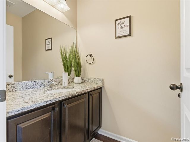 47450 Ellery Lane, Canton, MI 48187