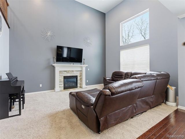 47450 Ellery Lane, Canton, MI 48187