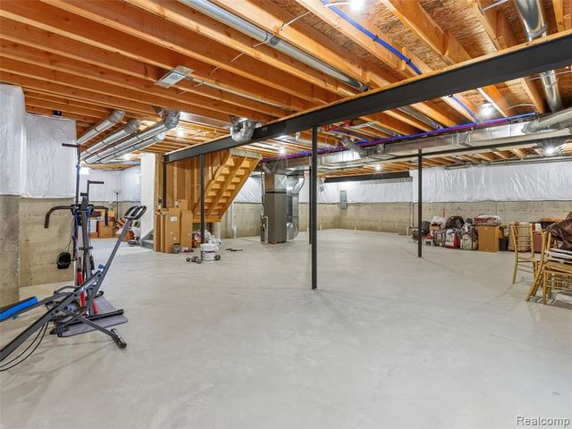 47450 Ellery Lane, Canton, MI 48187