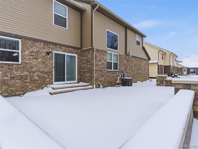 47450 Ellery Lane, Canton, MI 48187