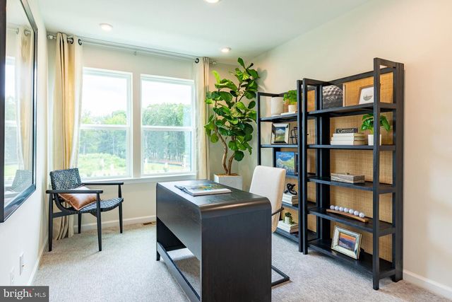 1821 CONSTELLATION DR, Baltimore, MD 21222