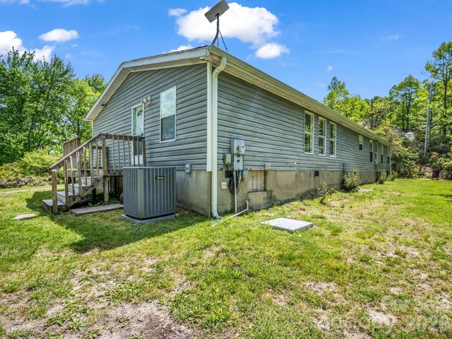 2053 Nancy Mountain Road, Rosman, NC 28772