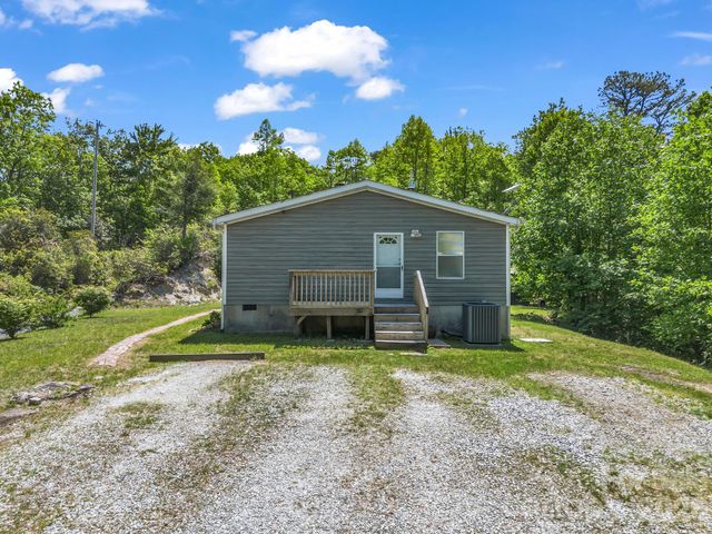 2053 Nancy Mountain Road, Rosman, NC 28772