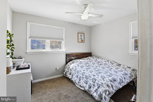 62 EAST END AVE, Carneys Point, NJ 08069