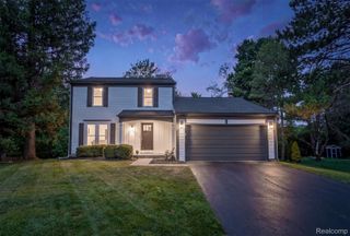 2680 Dansbury Court, Orion Charter Township, MI 48360