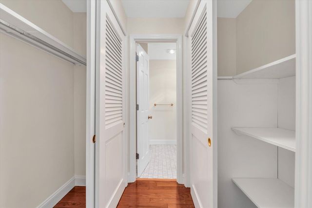 42 Old Colony Way APT 14, Orleans, MA 02653