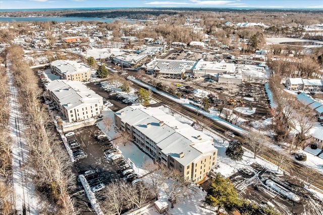 42 Old Colony Way APT 14, Orleans, MA 02653