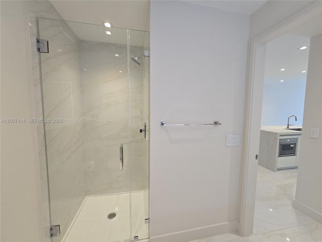 700 NE 24 Street 3104, Miami, FL 33137