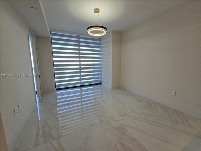 700 NE 24 Street 3104, Miami, FL 33137