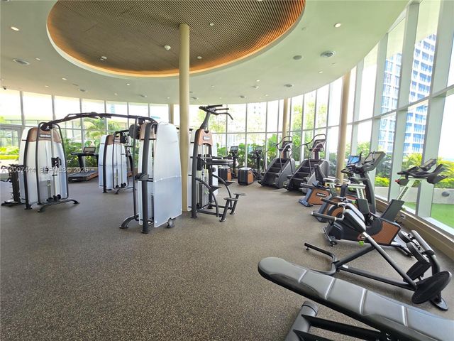 700 NE 24 Street 3104, Miami, FL 33137
