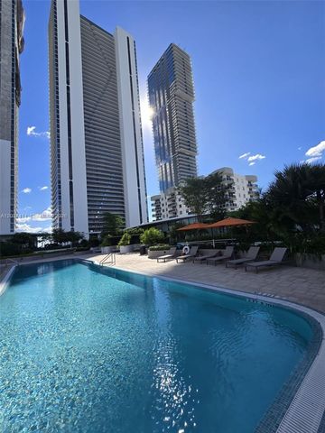 700 NE 24 Street 3104, Miami, FL 33137