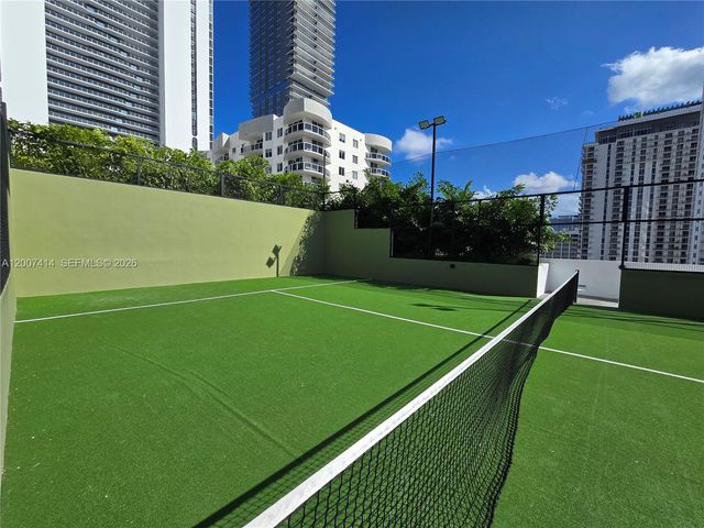 700 NE 24 Street 3104, Miami, FL 33137