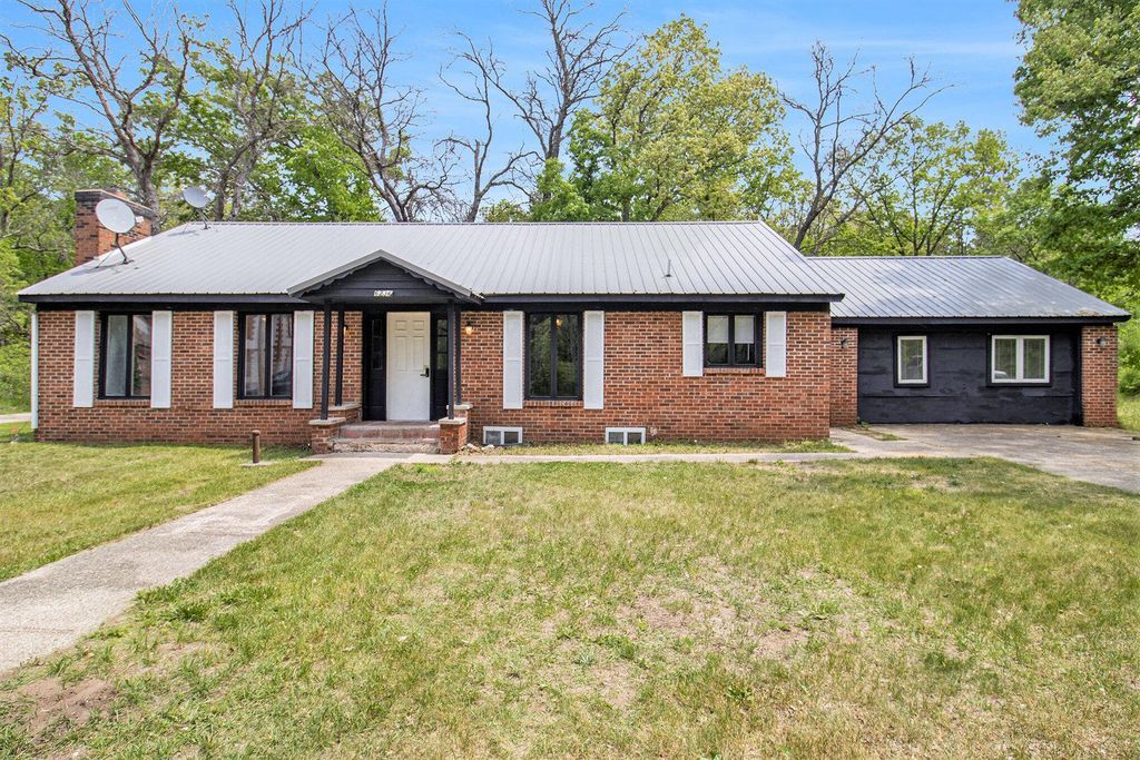 6236 Arbutus, Idlewild, MI 49642