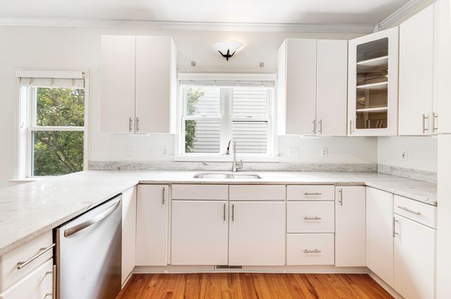 819 Harbor Place Drive, Charleston, SC 29412