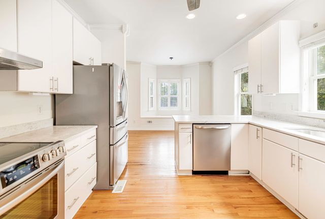 819 Harbor Place Drive, Charleston, SC 29412