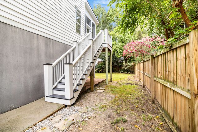 819 Harbor Place Drive, Charleston, SC 29412