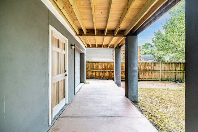 819 Harbor Place Drive, Charleston, SC 29412