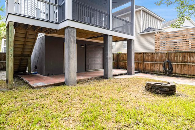 819 Harbor Place Drive, Charleston, SC 29412