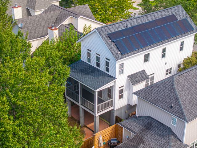819 Harbor Place Drive, Charleston, SC 29412