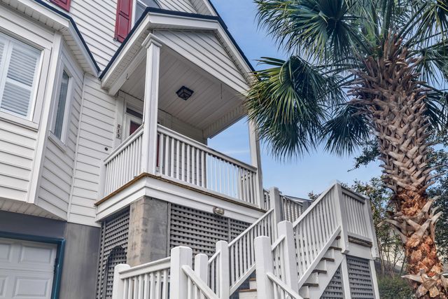 819 Harbor Place Drive, Charleston, SC 29412