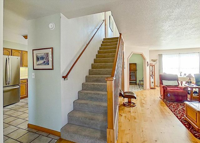 781 Tompkins Hill Road, Fortuna, CA 95540